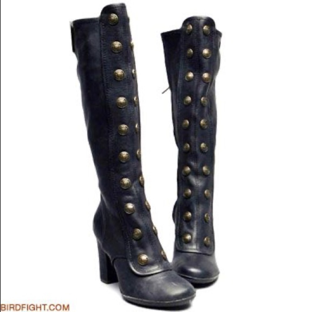 Frye Adrienne Button Boots
